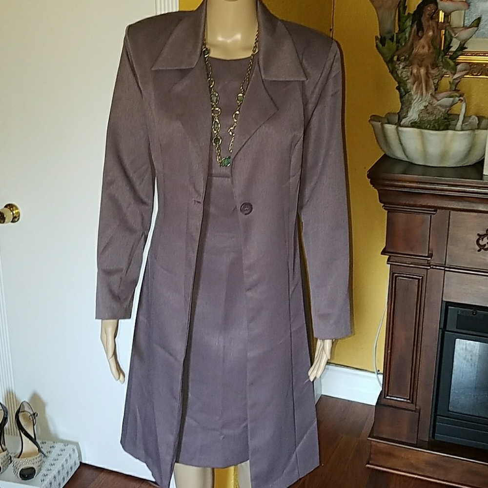 🎉 🎉SALE 20% OFF 🎉🎈🎈2 Piece Dress and Suit